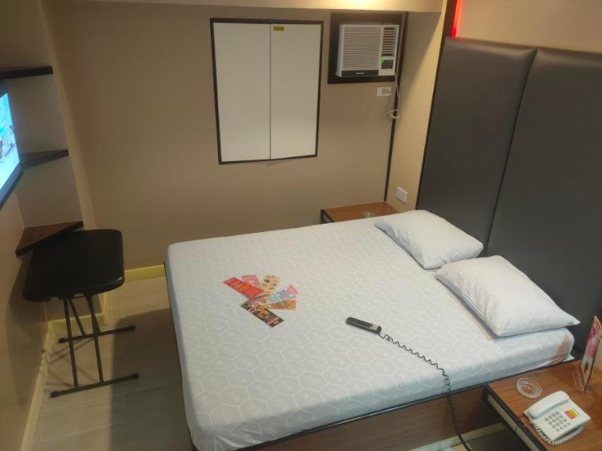 Hotel Sogo Macapagal Paranaque City Eksteriør bilde